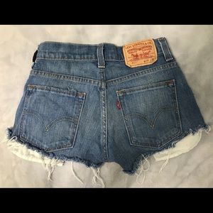 Levi shorts